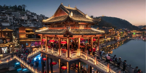 Fenghuang Ancient City: A Thousand-year Miao Border City Floating on the Tuo River-3