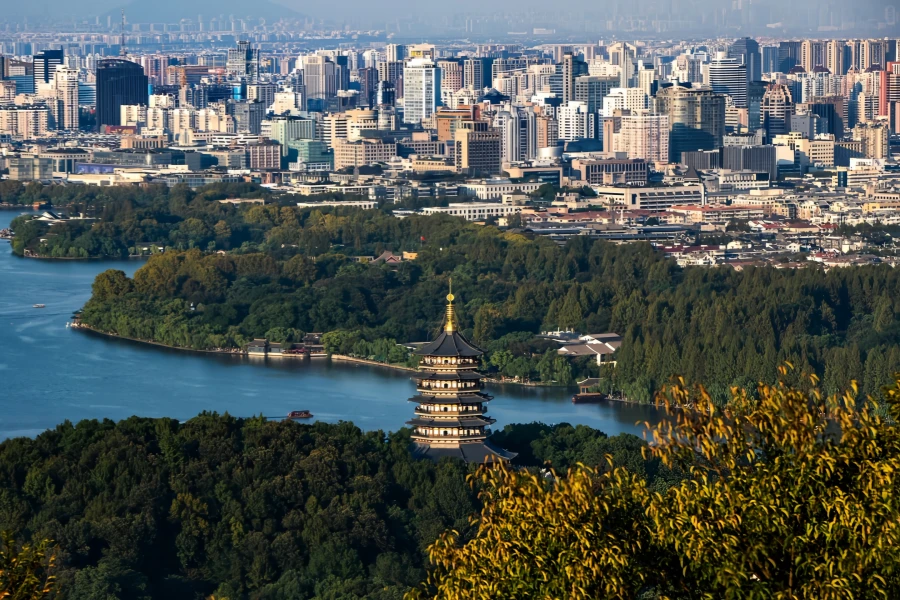 Пагода Лейфенга: Легендарное путешествие от древней пагоды, подавляющей демонов, к славному возрождению-4