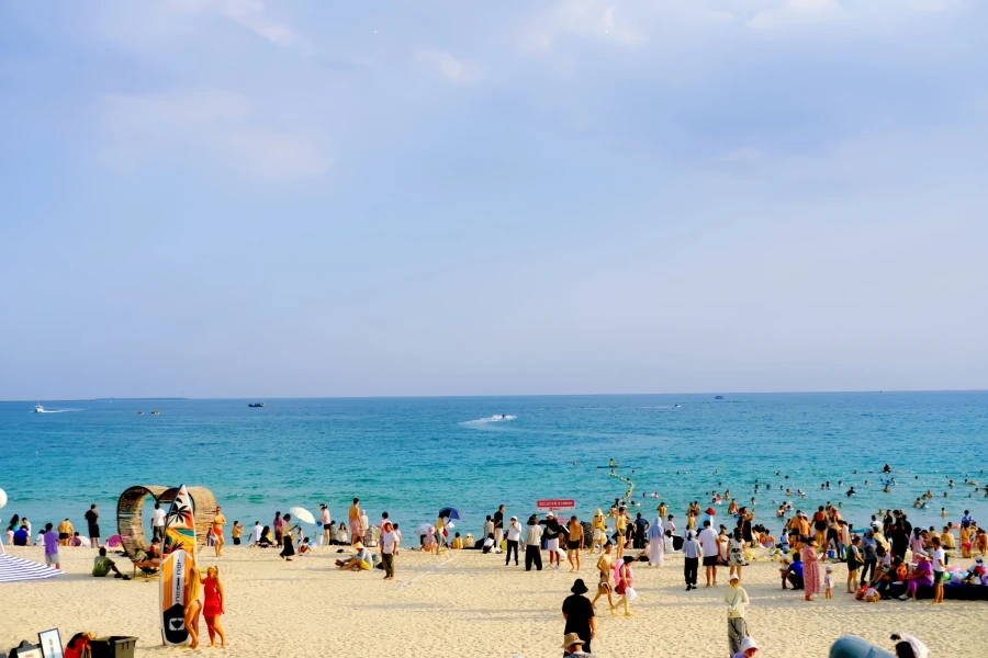 Tianya Haijiao: A Romantic Journey to the Southernmost Point of Mainland China-3