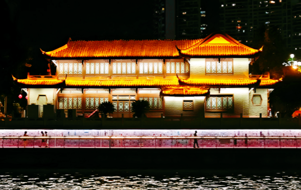 Chengdu Jiuyan Bridge: The Integration of Ancient and Modern under the Night Moon in Jinjiang and the Urban Fireworks Corridor-2