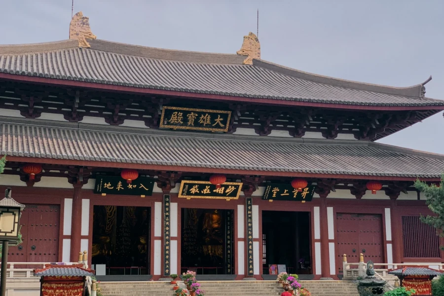 Yunxiang Temple: A Legendary Journey of White Cranes Flying South from a Thousand-Year-Old Temple-2