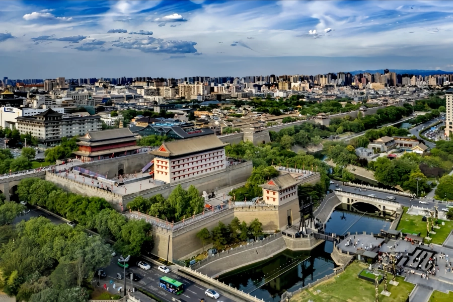 Xi'an Ancient City Wall: A journey through time from military fortress to cultural living room-2