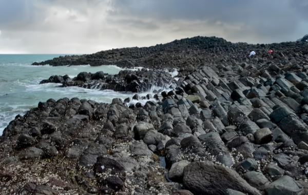 Huoshan Island: Une merveille géologique de centaines de millions d'années – Half Sea, Half Fire-2