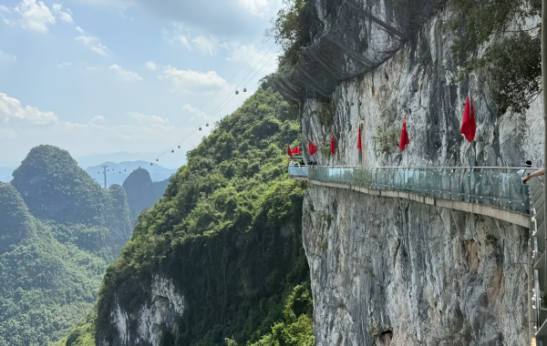 Ruyi Peak:Un voyage de bonne fortune entre des pics mystérieux et une ville du ciel-4