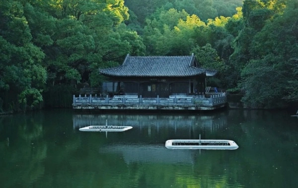 고대 Longzhong: 지혜의 크래들—삼국 전략의 소스와 리우 베이의 사이트 “그런 코티지에 3 방문”-4