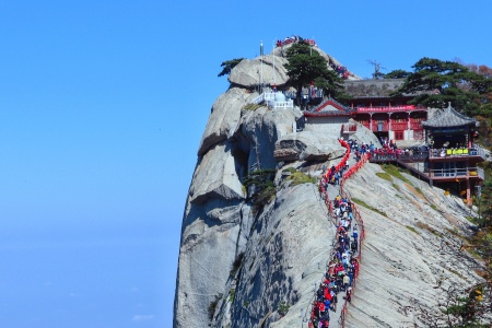 Xi'an to Mount Hua Hiking Tour