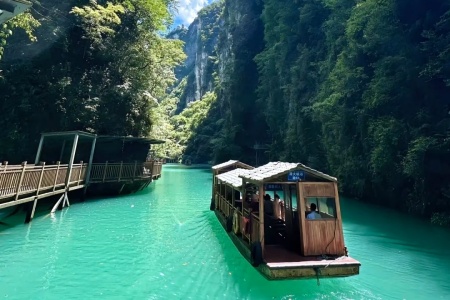 I saw the real world of Avatar in Zhangjiajie