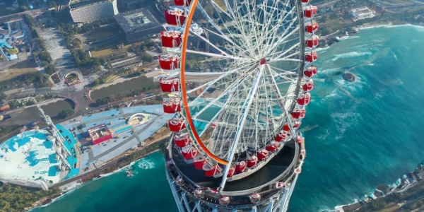 Ferris Wheel,guangzhou tour.jpg