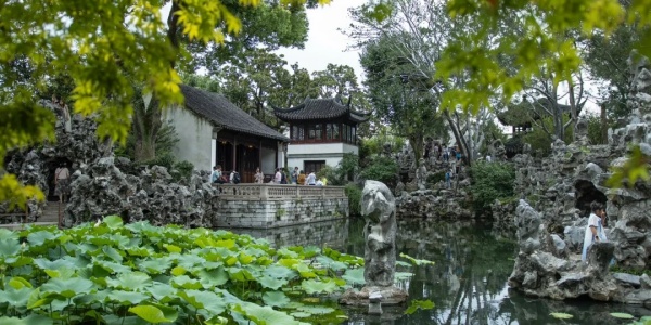 Lion Grove Garden,jiangsu Tour - suzhou gardens.jpg