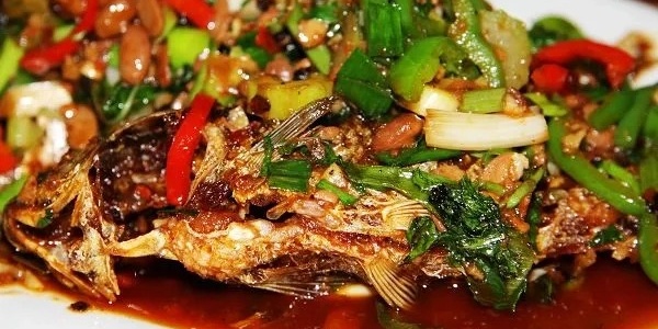 yunnan lijiang food,Naxi grilled fish.jpg