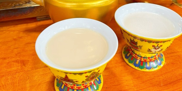 Butter tea,yunnan lijiang food.jpg