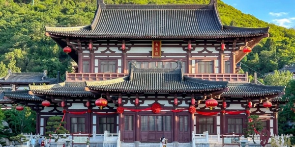 1742800697635.jpg Huaqing Palace.jpg