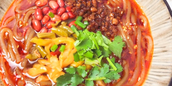 What are the toppings for suan la fen,China tour,2.jpg