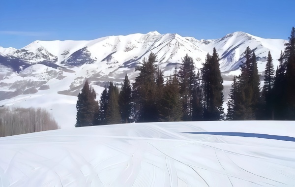 Erlongshan Ski Resort