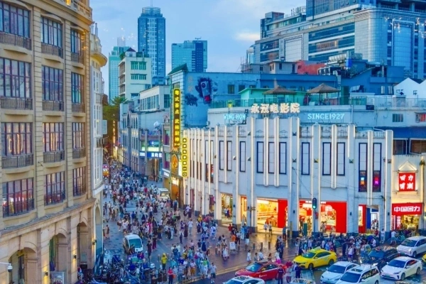 Beijing Road: A Journey Through Time of the Ancient City's Ecosystem and the Commercial Hub of Lingnan