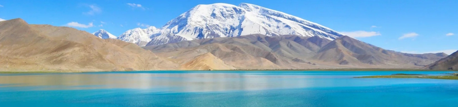 Karakul Lake