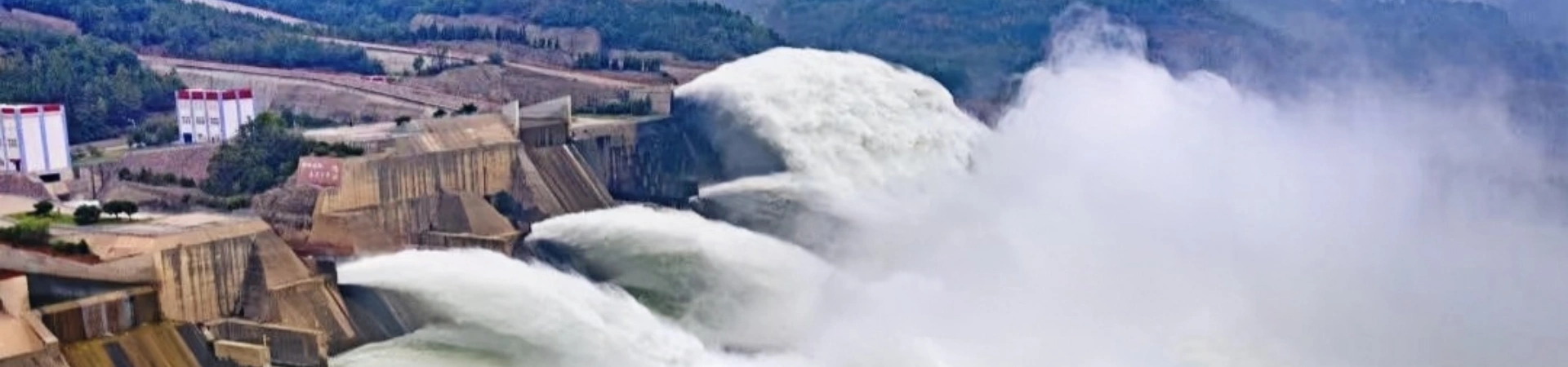 Xiaolangdi Scenic Area of the Yellow River