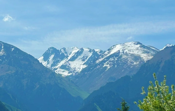 2.Day Urumqi Itinerary: Urban Cultural Exploration " Natural Scenery