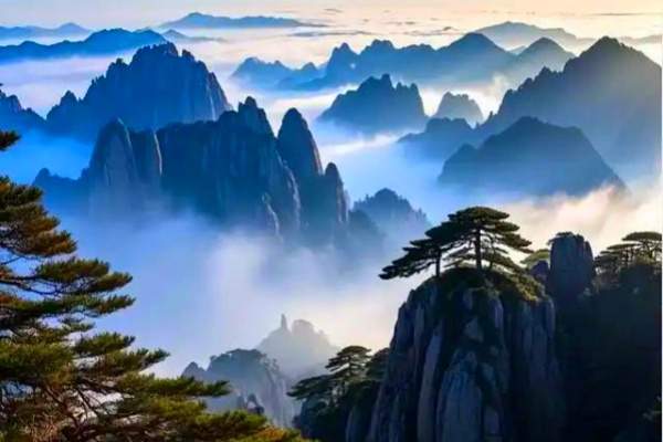 Shanghai and Mount Huang Tour