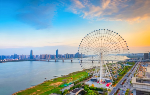Panoramic View of Nanchang Star Ferris Wheel